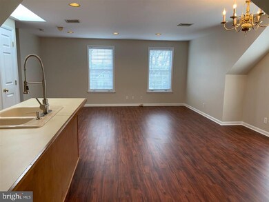 201 Marshall St unit 2ND FLOOR, Kennett Square, PA 19348 - photo 7