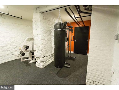 1100 Spruce St unit 3D, Philadelphia, PA 19107 - photo 5