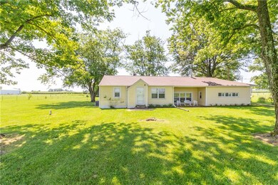 1221 W 1100 N, Fountaintown, IN 46130 - photo 2