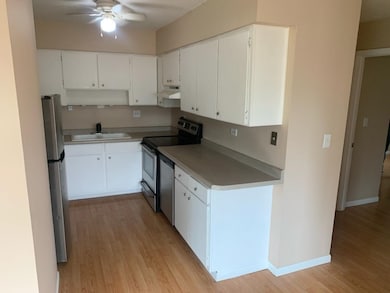 239 Northway Park Rd unit 12, Machesney Park, IL 61115 - photo 5