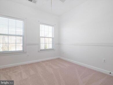 23131 Yellowwood Dr, Clarksburg, MD 20871 - photo 6