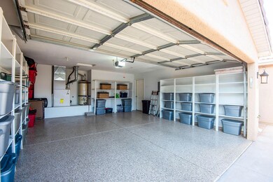 Garage 2