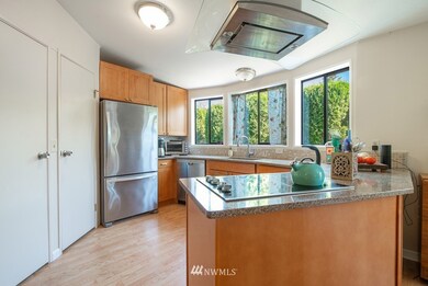 907 240th Place SW, Bothell, WA 98021 - photo 4