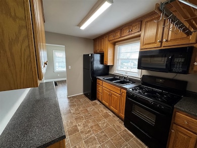 1405 Kenton St, Bowling Green, KY 42101 - photo 4