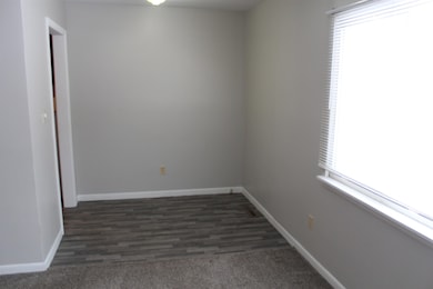 704 E Haley St, Midland, MI 48640 - photo 3