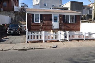 8 Darrow St, Pawtucket, RI 02860 - photo 3