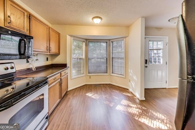 5196 Laurel Bridge Ct SE, Smyrna, GA 30082 - photo 7