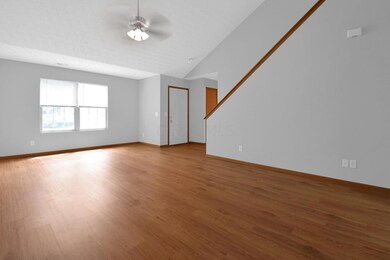 9299 Polaris Green Dr, Columbus, OH 43240 - photo 5