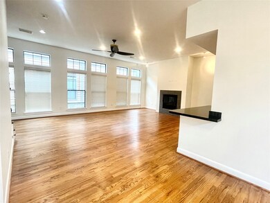 1719 Welch St unit D, Houston, TX 77006 - photo 7