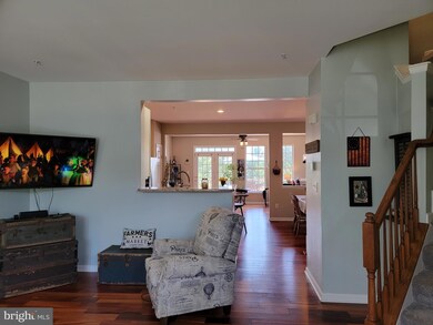 930 Isaac Chaney Ct, Odenton, MD 21113 - photo 7