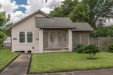 3926 Colgate St, Houston, TX 77087 - photo 2