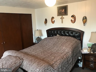 139 W Gordon St, Allentown, PA 18102 - photo 6