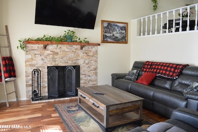 livingroom (1)