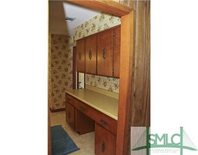 Other. Great Counter space can be used for a bill 