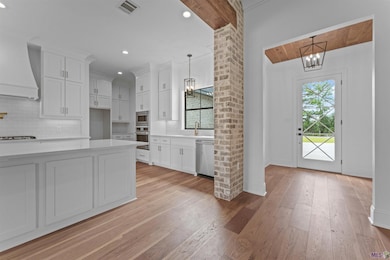 9117 Hillon Hood Rd, Denham Springs, LA 70726 - photo 4