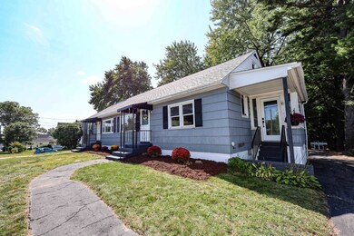 283 S Mammoth Rd, Manchester, NH 03109 - photo 3