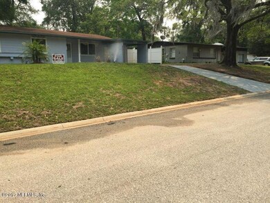 7138 Hallock St, Jacksonville, FL 32211 - photo 2