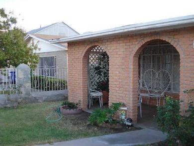 3216 Morehead Ave, El Paso, TX 79930 - photo 2