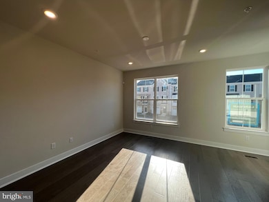 805 Pecan Rd, Spring City, PA 19475 - photo 7