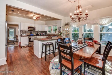 6-Dining Area Kitchen
