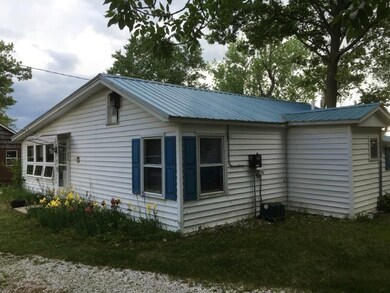 158 Lakewood Dr, Swanton, VT 05488 - photo 2