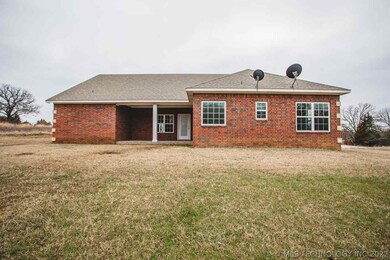 60 Woodview Dr, Ardmore, OK 73401 - photo 6