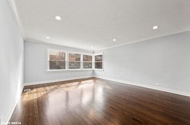 6032 N Mozart St, Chicago, IL 60659 - photo 3