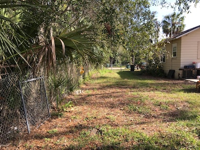 126 S Bowlan St, Jacksonville, FL 32216 - photo 5