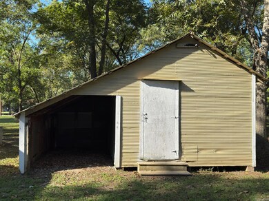 307 E 2nd St, Bald Knob, AR 72010 - photo 7