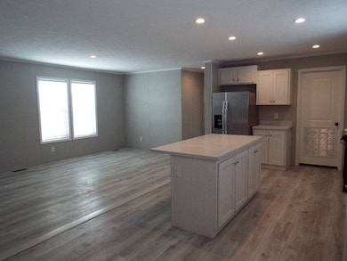 40233 Harrison St unit 110, Novi, MI 48375 - photo 2