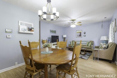 39-web-or-mls-1101-hazel-st