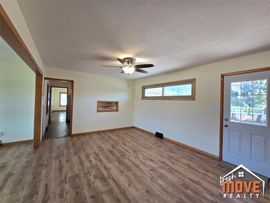 108 W 11th St, Hugoton, KS 67951 - photo 6