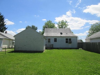 1415 Graylock St, Lancaster, OH 43130 - photo 2