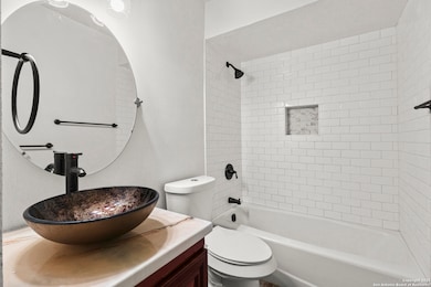 Modern designed & upgraded bathroom elements