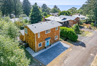 5th St Nehalem