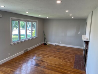 1990 Washington St unit 1, Braintree, MA 02184 - photo 4