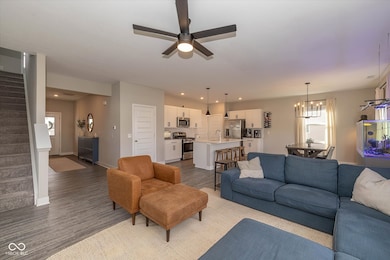 346 Switchgrass Ln, Whiteland, IN 46184 - photo 3