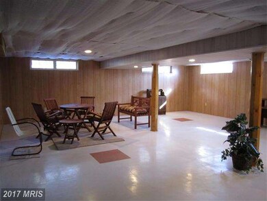 3604 Hallmark Ct, Parkville, MD 21234 - photo 6