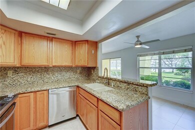 4770 Bayview Dr unit 111, Fort Lauderdale, FL 33308 - photo 6