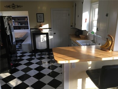 Kitchen 2