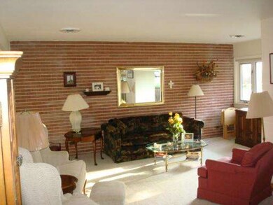 1423 Suffolk Ave, Westchester, IL 60154 - photo 3