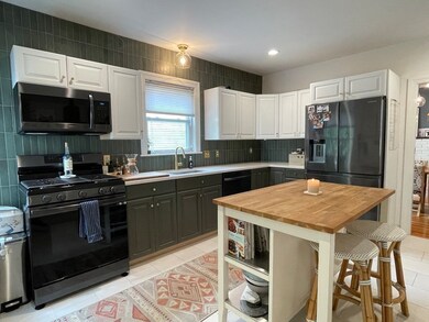 37 Francis St unit 1, Waltham, MA 02451 - photo 7