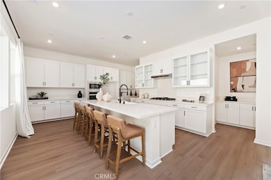 15800 Conservatory Dr, Fontana, CA 92336 - photo 3