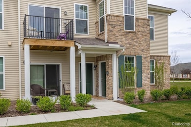 10040 Ridge Run St, Howell, MI 48855 - photo 2