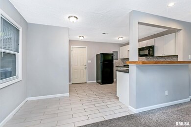 2007 W 70th St, Davenport, IA 52806 - photo 6