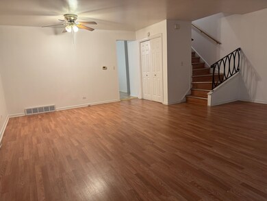 1634 W Morse Ave unit C, Chicago, IL 60626 - photo 4