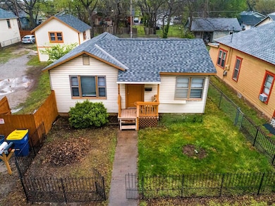 228 S Lowry St, Stillwater, OK 74074 - photo 4