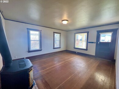 1215 SE Alexander Ave, Pendleton, OR 97801 - photo 5
