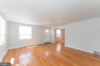 307 Upland Way, Drexel Hill, PA 19026 - photo 7