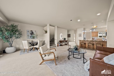 13-2155w29thave_ZHM_013